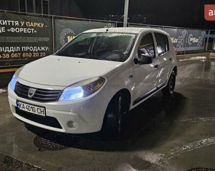 Белый Дачия Сандеро, объемом двигателя 1.5 л и пробегом 252 тыс. км за 5000 $, фото 17 на Automoto.ua