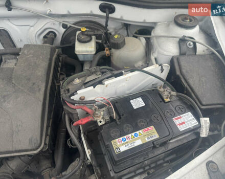 Белый Дачия Сандеро, объемом двигателя 1.2 л и пробегом 216 тыс. км за 3700 $, фото 8 на Automoto.ua