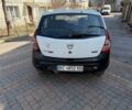 Білий Дачія Sandero, об'ємом двигуна 1.15 л та пробігом 305 тис. км за 2950 $, фото 4 на Automoto.ua