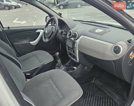 Белый Дачия Сандеро, объемом двигателя 1.46 л и пробегом 116 тыс. км за 6200 $, фото 18 на Automoto.ua