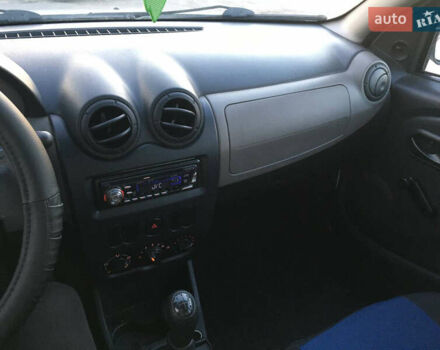 Белый Дачия Сандеро, объемом двигателя 1.1 л и пробегом 185 тыс. км за 4200 $, фото 14 на Automoto.ua