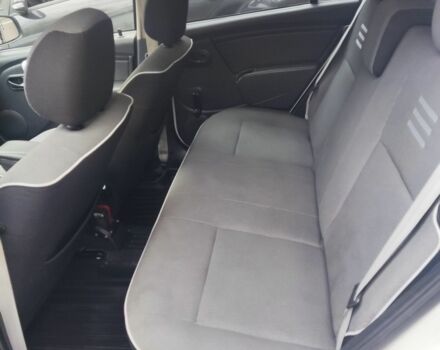 Дачія Sandero 2012 у Терновке на Automoto.ua Білий Дачія Sandero, об'ємом двигуна 1.1 л та пробігом 166 тис. км за 4200 $, фото 5 на Automoto.ua