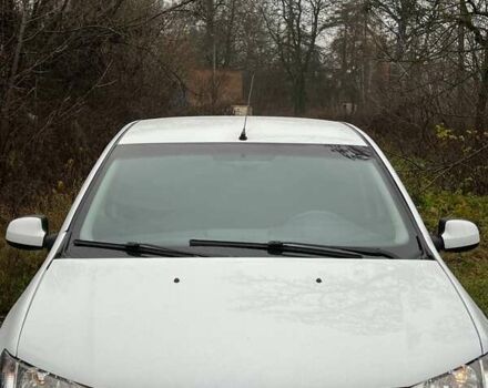 Белый Дачия Сандеро, объемом двигателя 1.46 л и пробегом 186 тыс. км за 5950 $, фото 1 на Automoto.ua