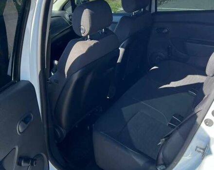 Белый Дачия Сандеро, объемом двигателя 1.5 л и пробегом 186 тыс. км за 5950 $, фото 9 на Automoto.ua