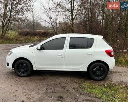 Белый Дачия Сандеро, объемом двигателя 1.46 л и пробегом 186 тыс. км за 5950 $, фото 4 на Automoto.ua