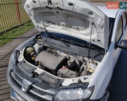 Белый Дачия Сандеро, объемом двигателя 1.2 л и пробегом 115 тыс. км за 4600 $, фото 9 на Automoto.ua