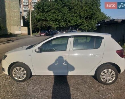 Дачія Sandero 2013 у Харкові на Automoto.ua Білий Дачія Sandero, об'ємом двигуна 1.5 л та пробігом 127 тис. км за 6600 $, фото 1 на Automoto.ua