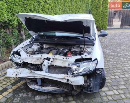 Белый Дачия Сандеро, объемом двигателя 1.46 л и пробегом 70 тыс. км за 3000 $, фото 3 на Automoto.ua