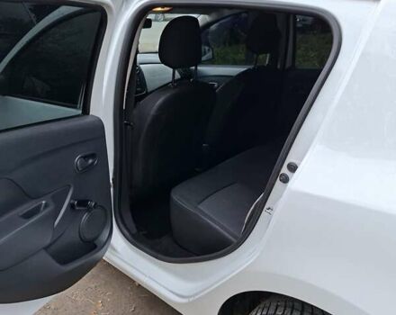 Белый Дачия Сандеро, объемом двигателя 1.5 л и пробегом 196 тыс. км за 6500 $, фото 10 на Automoto.ua