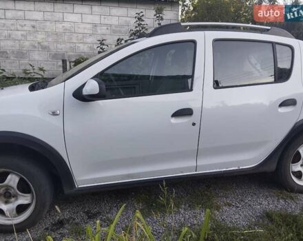 Білий Дачія Sandero, об'ємом двигуна 0.9 л та пробігом 210 тис. км за 4800 $, фото 3 на Automoto.ua