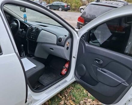 Белый Дачия Сандеро, объемом двигателя 1.5 л и пробегом 196 тыс. км за 6500 $, фото 7 на Automoto.ua