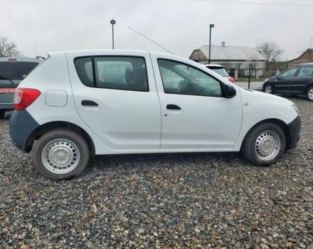 Белый Дачия Сандеро, объемом двигателя 1.2 л и пробегом 200 тыс. км за 3800 $, фото 7 на Automoto.ua