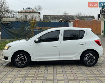 Белый Дачия Сандеро, объемом двигателя 0.9 л и пробегом 127 тыс. км за 5250 $, фото 17 на Automoto.ua