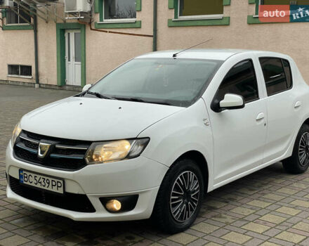 Белый Дачия Сандеро, объемом двигателя 0.9 л и пробегом 127 тыс. км за 5250 $, фото 7 на Automoto.ua