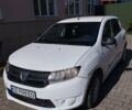 Белый Дачия Сандеро, объемом двигателя 1.1 л и пробегом 247 тыс. км за 3700 $, фото 1 на Automoto.ua
