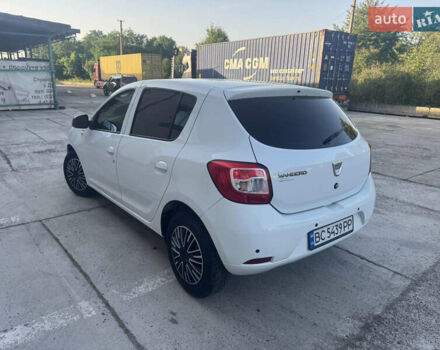 Белый Дачия Сандеро, объемом двигателя 0.9 л и пробегом 125 тыс. км за 6250 $, фото 2 на Automoto.ua