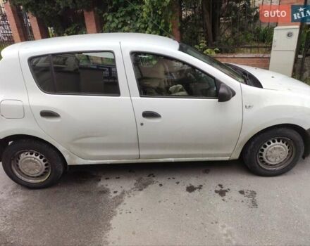 Дачия Сандеро 2016 в Львове на Automoto.ua Белый Дачия Сандеро, объемом двигателя 1.2 л и пробегом 147 тыс. км за 4200 $, фото 1 на Automoto.ua