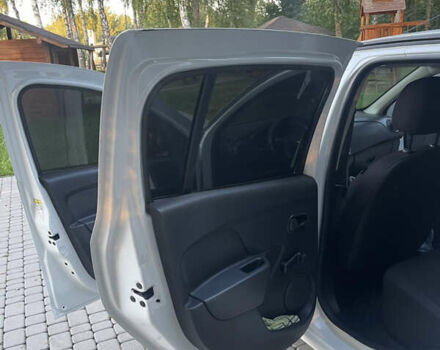 Білий Дачія Sandero, об'ємом двигуна 1 л та пробігом 99 тис. км за 8300 $, фото 18 на Automoto.ua