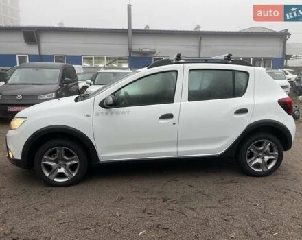 Белый Дачия Сандеро, объемом двигателя 1 л и пробегом 60 тыс. км за 8500 $, фото 2 на Automoto.ua