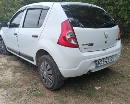 Белый Дачия Сандеро, объемом двигателя 1.6 л и пробегом 198 тыс. км за 5000 $, фото 4 на Automoto.ua