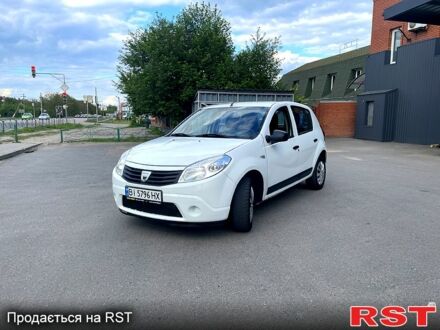 Дачія Sandero 2009 у Харкові на Automoto.ua Білий Дачія Sandero, об'ємом двигуна 1.4 л та пробігом 250 тис. км за 3950 $, фото 1 на Automoto.ua