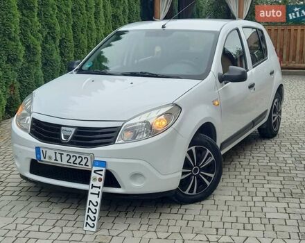Білий Дачія Sandero, об'ємом двигуна 1.2 л та пробігом 160 тис. км за 4299 $, фото 1 на Automoto.ua