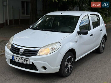 Білий Дачія Sandero, об'ємом двигуна 1.39 л та пробігом 167 тис. км за 2800 $, фото 1 на Automoto.ua
