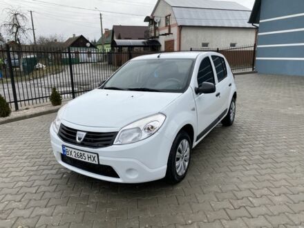 Білий Дачія Sandero, об'ємом двигуна 1.5 л та пробігом 250 тис. км за 3850 $, фото 1 на Automoto.ua