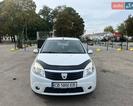 Білий Дачія Sandero, об'ємом двигуна 1.15 л та пробігом 230 тис. км за 3700 $, фото 1 на Automoto.ua