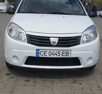 Дачія Sandero 2010 у Чернівцях на Automoto.ua Білий Дачія Sandero, об'ємом двигуна 1.15 л та пробігом 145 тис. км за 4500 $, фото 1 на Automoto.ua
