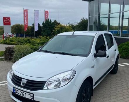 Білий Дачія Sandero, об'ємом двигуна 1.4 л та пробігом 255 тис. км за 4200 $, фото 1 на Automoto.ua