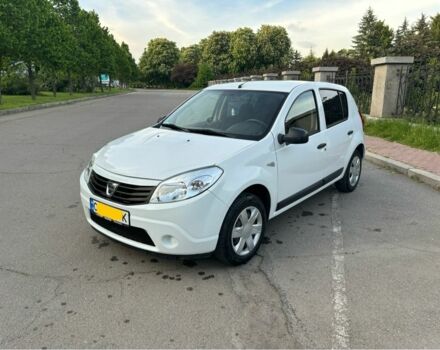 Білий Дачія Sandero, об'ємом двигуна 1.2 л та пробігом 186 тис. км за 4600 $, фото 1 на Automoto.ua