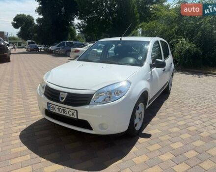 Білий Дачія Sandero, об'ємом двигуна 1.15 л та пробігом 219 тис. км за 4100 $, фото 1 на Automoto.ua