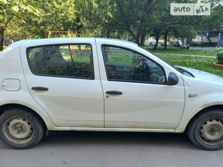 Білий Дачія Sandero, об'ємом двигуна 1.1 л та пробігом 265 тис. км за 4000 $, фото 1 на Automoto.ua