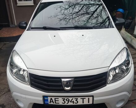 Білий Дачія Sandero, об'ємом двигуна 1.1 л та пробігом 166 тис. км за 4200 $, фото 1 на Automoto.ua