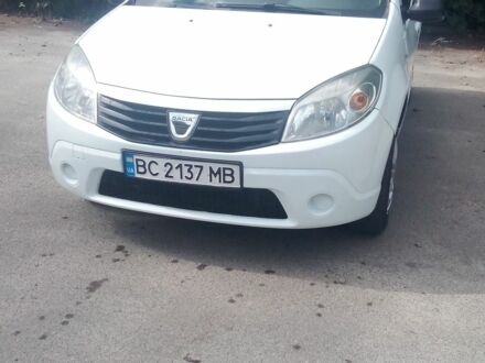 Білий Дачія Sandero, об'ємом двигуна 1.2 л та пробігом 210 тис. км за 4200 $, фото 1 на Automoto.ua