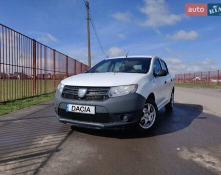Белый Дачия Сандеро, объемом двигателя 1.2 л и пробегом 115 тыс. км за 4600 $, фото 1 на Automoto.ua
