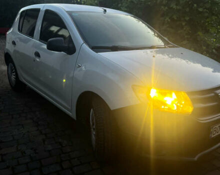 Белый Дачия Сандеро, объемом двигателя 1.15 л и пробегом 187 тыс. км за 5350 $, фото 1 на Automoto.ua