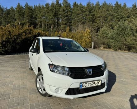 Белый Дачия Сандеро, объемом двигателя 1.5 л и пробегом 70 тыс. км за 4800 $, фото 1 на Automoto.ua