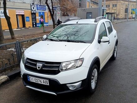 Дачія Sandero 2014 у Харкові на Automoto.ua Білий Дачія Sandero, об'ємом двигуна 0.9 л та пробігом 191 тис. км за 6500 $, фото 1 на Automoto.ua