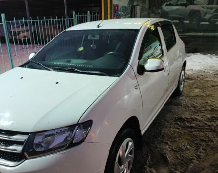 Белый Дачия Сандеро, объемом двигателя 1.1 л и пробегом 204 тыс. км за 4900 $, фото 1 на Automoto.ua