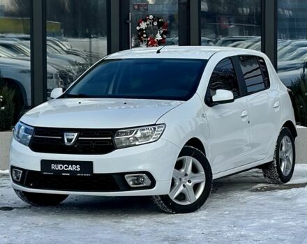Белый Дачия Сандеро, объемом двигателя 1 л и пробегом 44 тыс. км за 7999 $, фото 1 на Automoto.ua