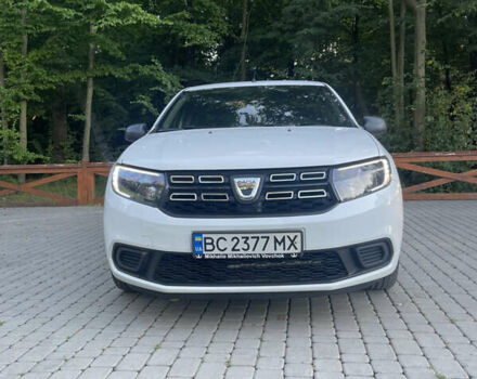 Белый Дачия Сандеро, объемом двигателя 1 л и пробегом 99 тыс. км за 8300 $, фото 1 на Automoto.ua