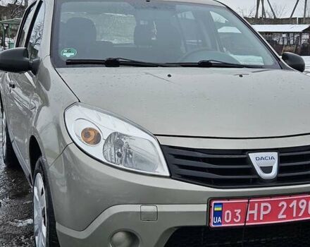 Бежевый Дачия Сандеро, объемом двигателя 1.4 л и пробегом 140 тыс. км за 4900 $, фото 2 на Automoto.ua