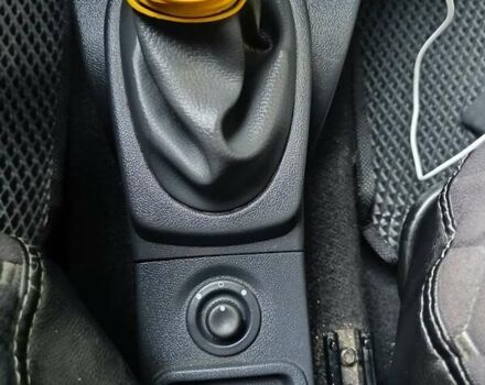 Черный Дачия Сандеро, объемом двигателя 1.6 л и пробегом 180 тыс. км за 5300 $, фото 3 на Automoto.ua