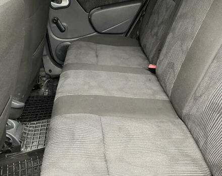 Черный Дачия Сандеро, объемом двигателя 1.6 л и пробегом 194 тыс. км за 4990 $, фото 5 на Automoto.ua