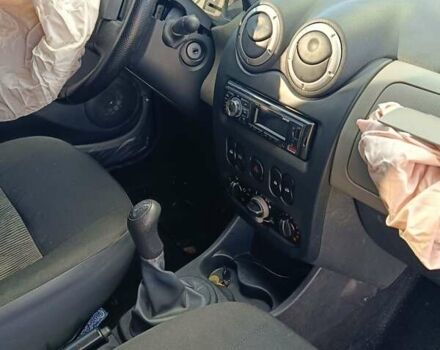 Чорний Дачія Sandero, об'ємом двигуна 1.15 л та пробігом 245 тис. км за 1800 $, фото 14 на Automoto.ua