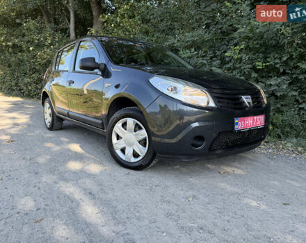 Черный Дачия Сандеро, объемом двигателя 1.2 л и пробегом 180 тыс. км за 4900 $, фото 40 на Automoto.ua