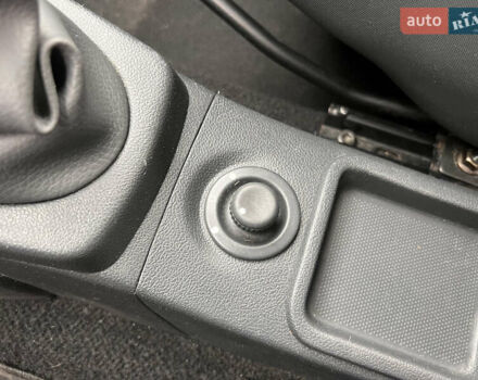 Чорний Дачія Sandero, об'ємом двигуна 1.6 л та пробігом 136 тис. км за 4950 $, фото 16 на Automoto.ua