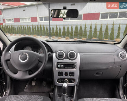 Чорний Дачія Sandero, об'ємом двигуна 1.6 л та пробігом 136 тис. км за 4950 $, фото 13 на Automoto.ua